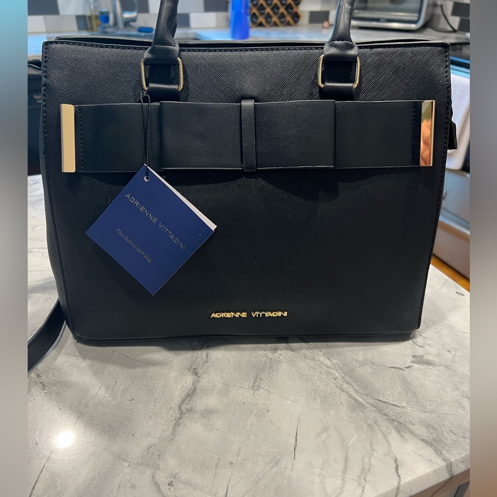 NWT Adrienne Vittadini Oxford Bow Bag